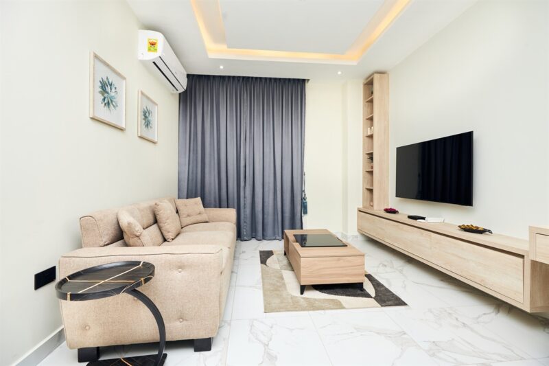 1 Bedroom - Image 6