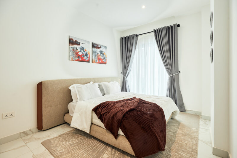 2 Bedroom - Image 10